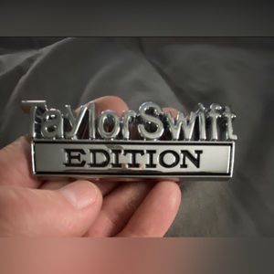 Taylor Swift Swifties Edition Car Truck Scooter Emblem for Fender Tailgate Trunk
